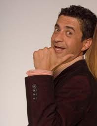 Cengiz Ayvaz dünya evine girdi