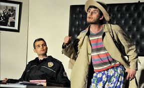 Polis'ten Tiyatro...