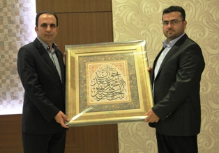 Uğur İbrahim Altay gençlerle bir araya geldi