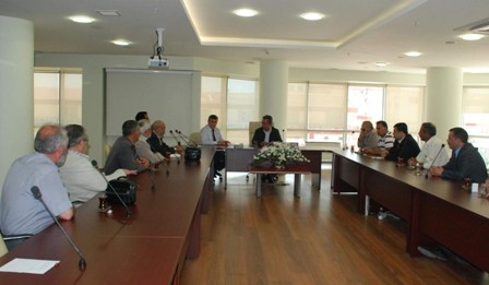 Başkan Hançerli muhtarlarla belediye çalışmalarını değerlendirdi
