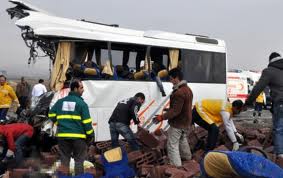 Öğrenci Servisi Kaza Yaptı: 1 Ölü, 8 Yaralı