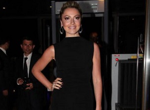 Hadise 50 bin dolarlık takı taktı