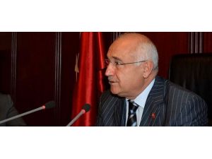 Çiçek'ten Komşuya Sitem