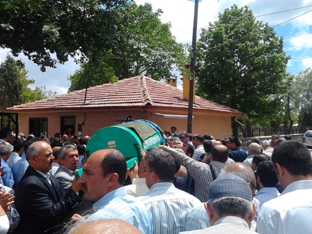 Kutlu ailesinin acı günü