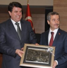 Bosnalı Kardeş Belediyelere Yardım Eli