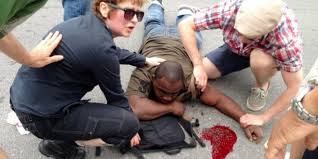 Anneler Günü'nü Kutlayanlara Ateş Açıldı