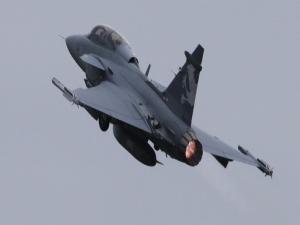 Düşen F-16'nın pilotu şehit oldu