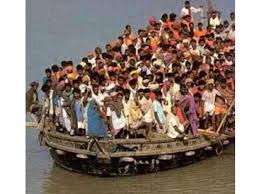 Myanmar'da Tekne Battı 150 Kişi Kayıp..