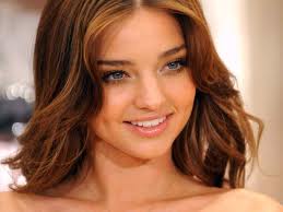 Miranda Kerr Türkiye'ye geliyor