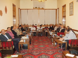 Vakıf eserleri yağmalandı