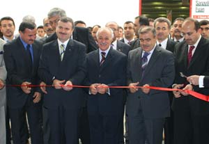Yazlık ayakkabılar görücüye çıkıyor