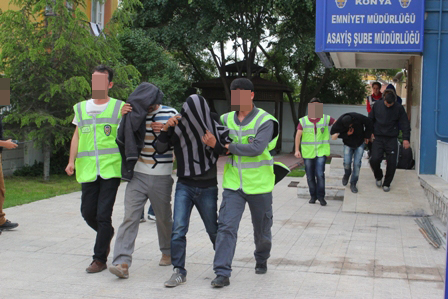 Kaza yaptığı sanılan araçtan çalıntı demirler çıktı