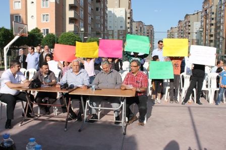 Çimento fabrikası halkı rahatsız ediyor