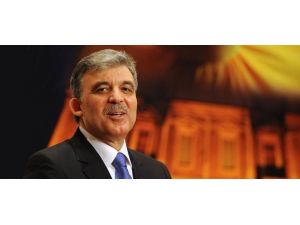 Abdullah Gül: Demokrasiyle yüzleşme sürecindeki başarı Üstad'ın sayesindedir