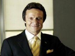 Vestel iPhone'dan daha incesini üretecek