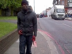 Sokakta satırla cinayet