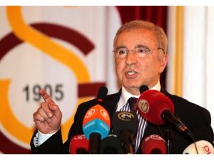 Ünal Aysal Yönetimi İstifa Etti