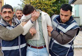 Tek kollu yankesici yakalandı