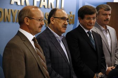 Dışişleri Bakanı Davutoğlu, Konya'da
