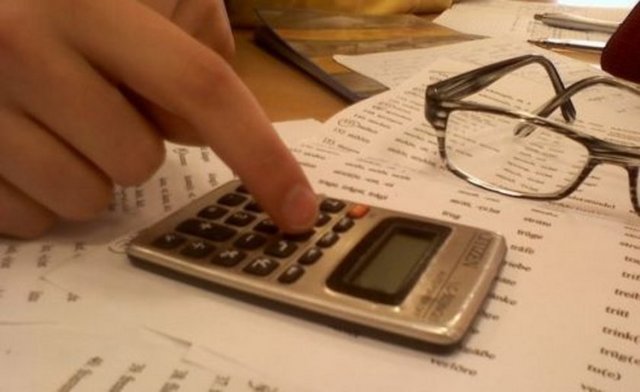 Karapınar'da Vergi Rekortmenlerine Plaket