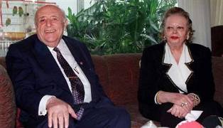 Nazmiye Demirel'e veda