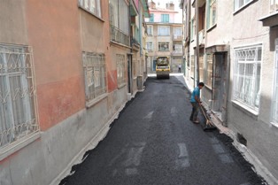Karatay'ın sokakları asfaltlanıyor