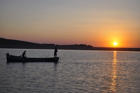 İvriz Barajı’nda gün batımı keyfi