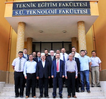 Teknoloji fakültesi akademik kurul toplantısı yapıldı