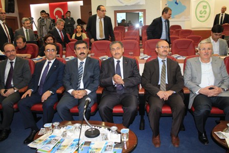 Bakan Eroğlu Konya'da gündemle ilgili açıklamalarda bulundu