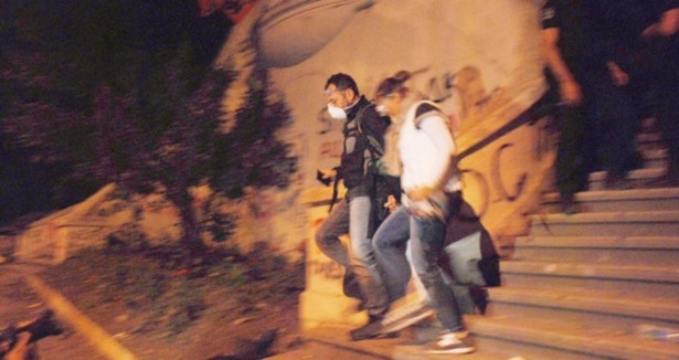 İranlı'dan sonra  İtalyan provakatör hem de diplomatik pasaportlu