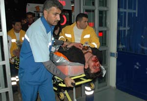 Kavga kanlı bitti:  2 yaralı