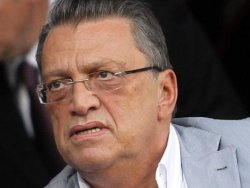 Mesut Yılmaz kimdir?