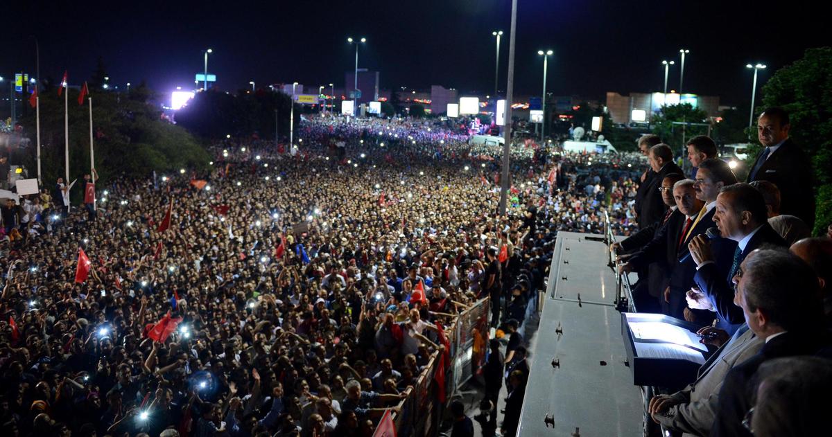 Erdoğan'ı yüz binler karşıladı