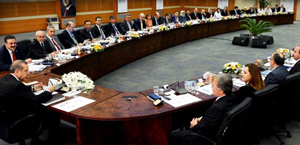 AK Parti'nin A takımı harekata geçti