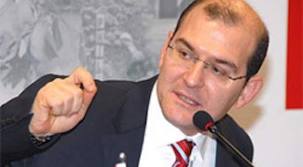 "Türkiye Birileri Tarafından Yönetilmek İstenen Bir Ülke Olmaya Çalışılıyor"