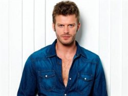 Kıvanç Tatlıtuğ zam yaptı