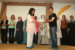 Ailem Okuyor