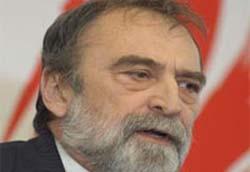 Taraf mı, Hürriyet mi marjinal?