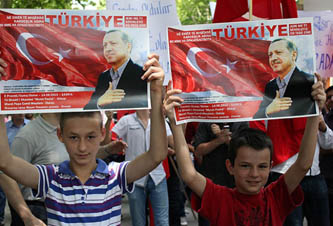 Dünya Müslümanları Erdoğan'a sahip çıktı