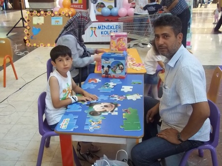 Çocuklar babaları için yarıştı