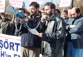 Yasak, hukuku hiçe sayıyor