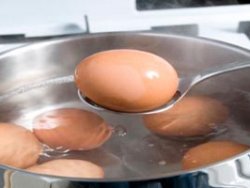 İçinde yumurta kaynattığınız suyu dökmeyin