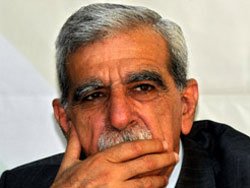 Ahmet Türk'ten Sırrı Süreyya'ya tepki