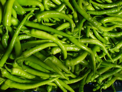 Martta en fazla sivri biberin fiyatı arttı