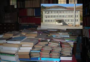 Hizmetli Bakanlığı temsil ediyor