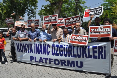 Müslümanlara zülüm ediliyor
