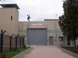 DEM süreçten memnun