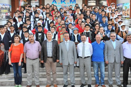 Halk oyunları yıldızlar Türkiye Şampiyonası finali başladı