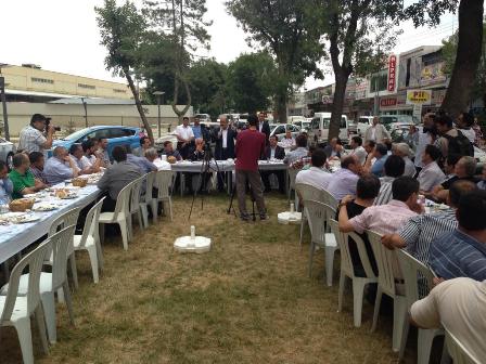 Hüseyin Çelik Konya’da esnafla buluştu