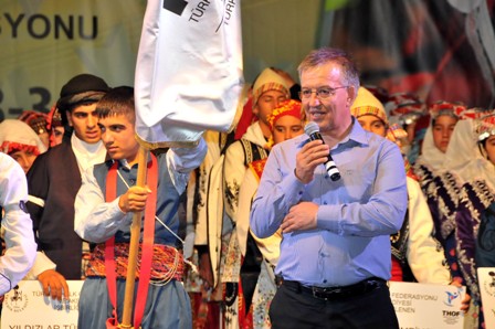 Halk oyunları şampiyonası sona erdi